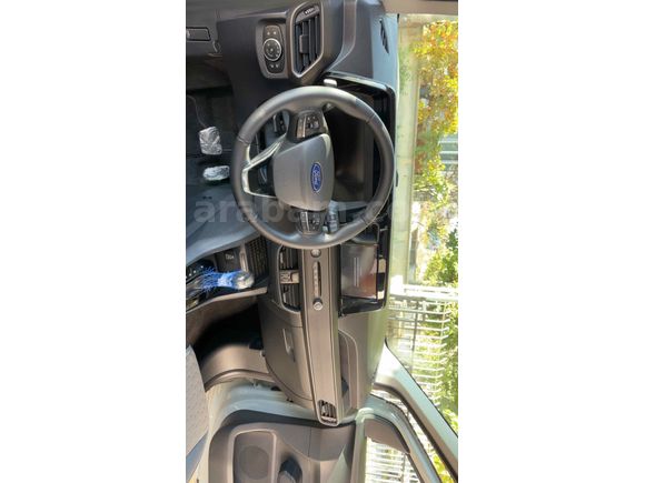Sahibinden Ford Tourneo Courier 1.0 EcoBoost Titanium 2025 Model 