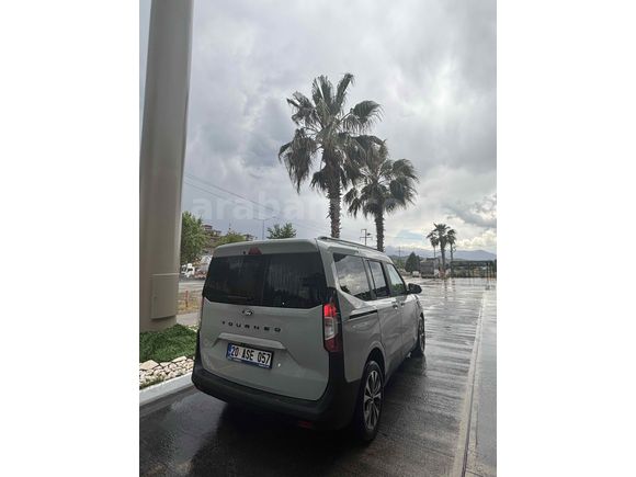 Sahibinden Ford Tourneo Courier 1.0 EcoBoost Titanium 2025 Model 