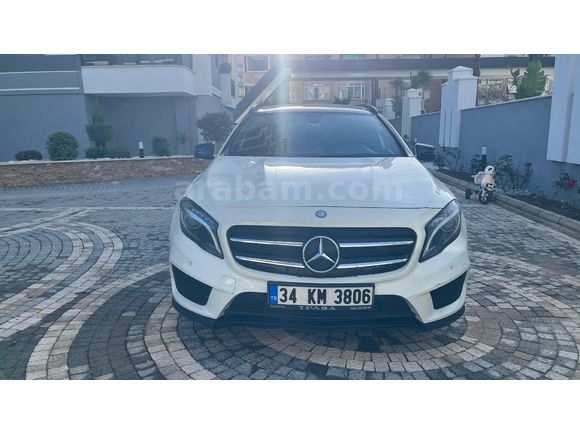 imzalı özel seri... 
Sahibinden Mercedes - Benz GLA 200 AMG Gece paketi , 19 inç AMG Jant...