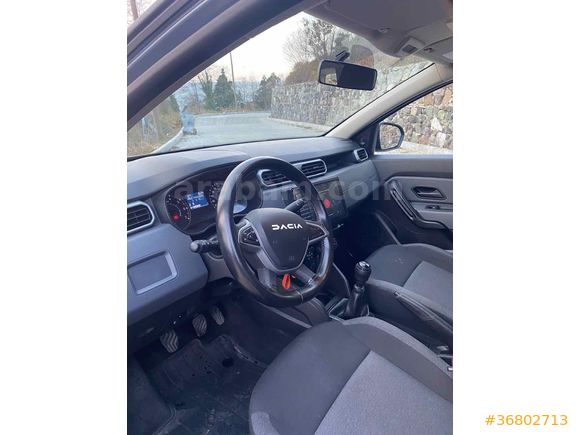 ACİL Dacia Duster 2023 çıkışlı  