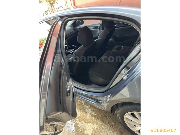 Sahibinden RENAULT MEGANE 1.5 DİZEL TOUCH PAKET 2016 Model 
