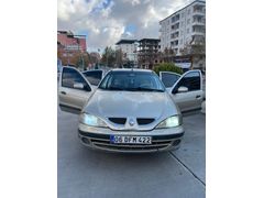 SAHİBİNDEN DEĞİŞENSİZ MEGANE1 1.6 16V