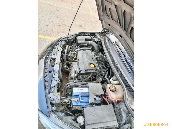 Sahibinden 101 binde orjinal  tek deişen Opel Astra 1.6 Edition 2012 Model