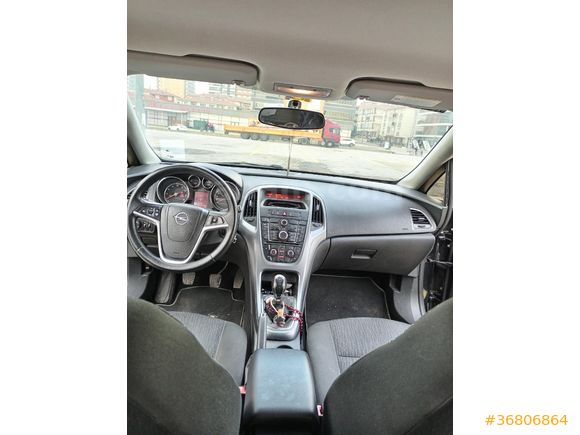 Sahibinden 101 binde orjinal  tek deişen Opel Astra 1.6 Edition 2012 Model