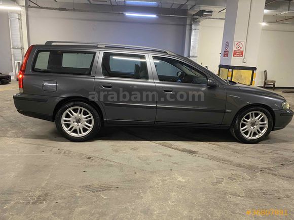 Sahibinden Volvo V70 2.4 D5 2004 Model 