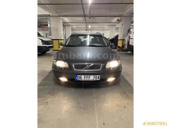 Sahibinden Volvo V70 2.4 D5 2004 Model 