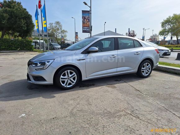 Sahibinden Renault Megane 1.3 TCe Joy 2020 Model