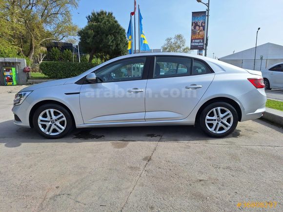Sahibinden Renault Megane 1.3 TCe Joy 2020 Model