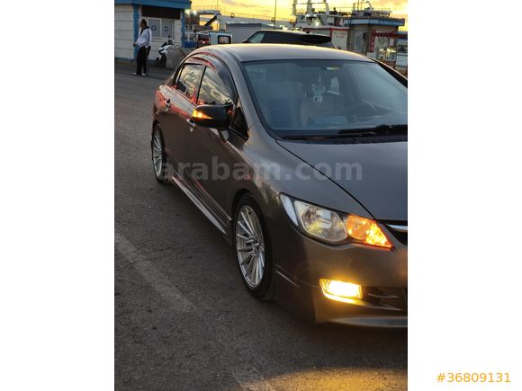 Sahibinden Honda Civic 1.6 i-VTEC Premium 2007 Model