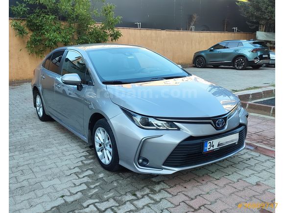 Sahibinden Toyota Corolla 1.8 Hybrid Flame 2020 Model 