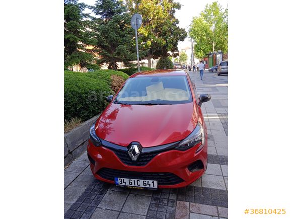 Sahibinden Renault Clio 1.0 SCe Joy 5200 KM 2023 Model İstanbul
