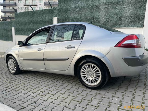 Sahibinden Renault Megane 1.6 Privilege 2006 Model  otomatik