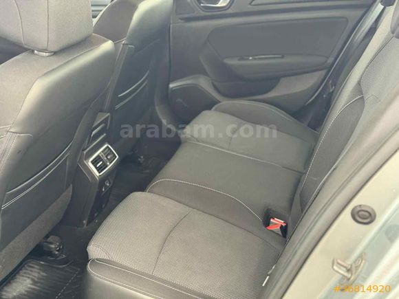 Sahibinden Renault Megane 1.5 Blue DCI Touch 2022 Model 