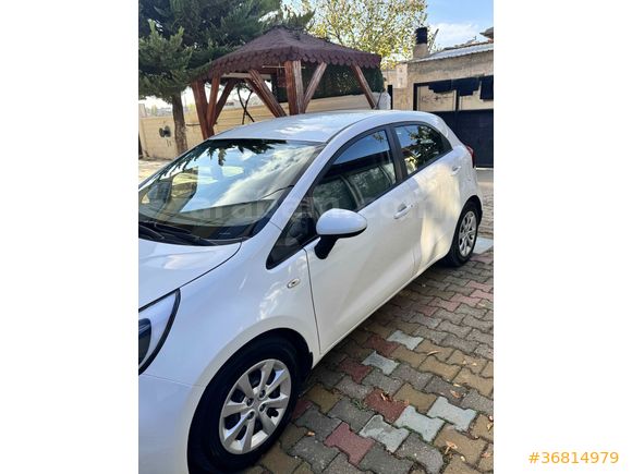 Sahibinden Kia Rio 1.4 CRDi Comfort 2016 Model 