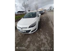 SAHİBİNDEN OPEL ASTRA. SEDAN 1.4 T Edition Plus 2020 Model  40.000 km Beyaz