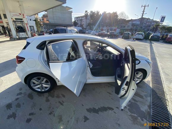 Sahibinden Renault Clio 1.0 TCe Touch 2020 Model  165.000 km Beyaz