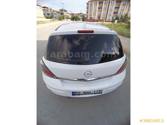Memurdan Opel Astra 1.6 Essentia Konfor 2013 Model 