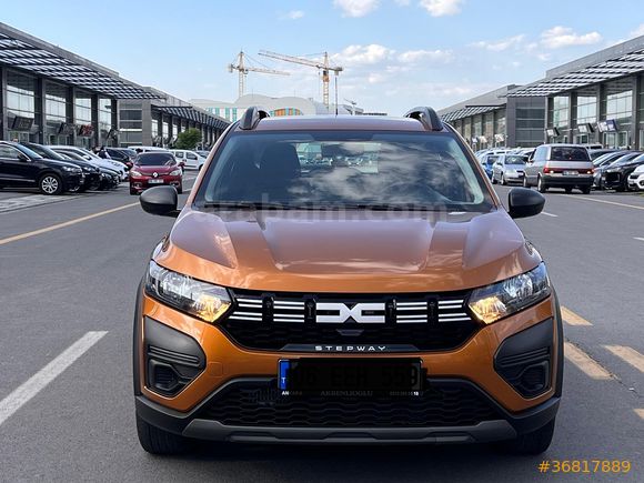 Sahibinden Dacia Sandero Stepway 1.0 Tce Essential 2022 Model 