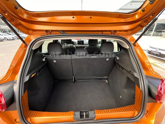 Sahibinden Dacia Sandero Stepway 1.0 Tce Essential 2022 Model 