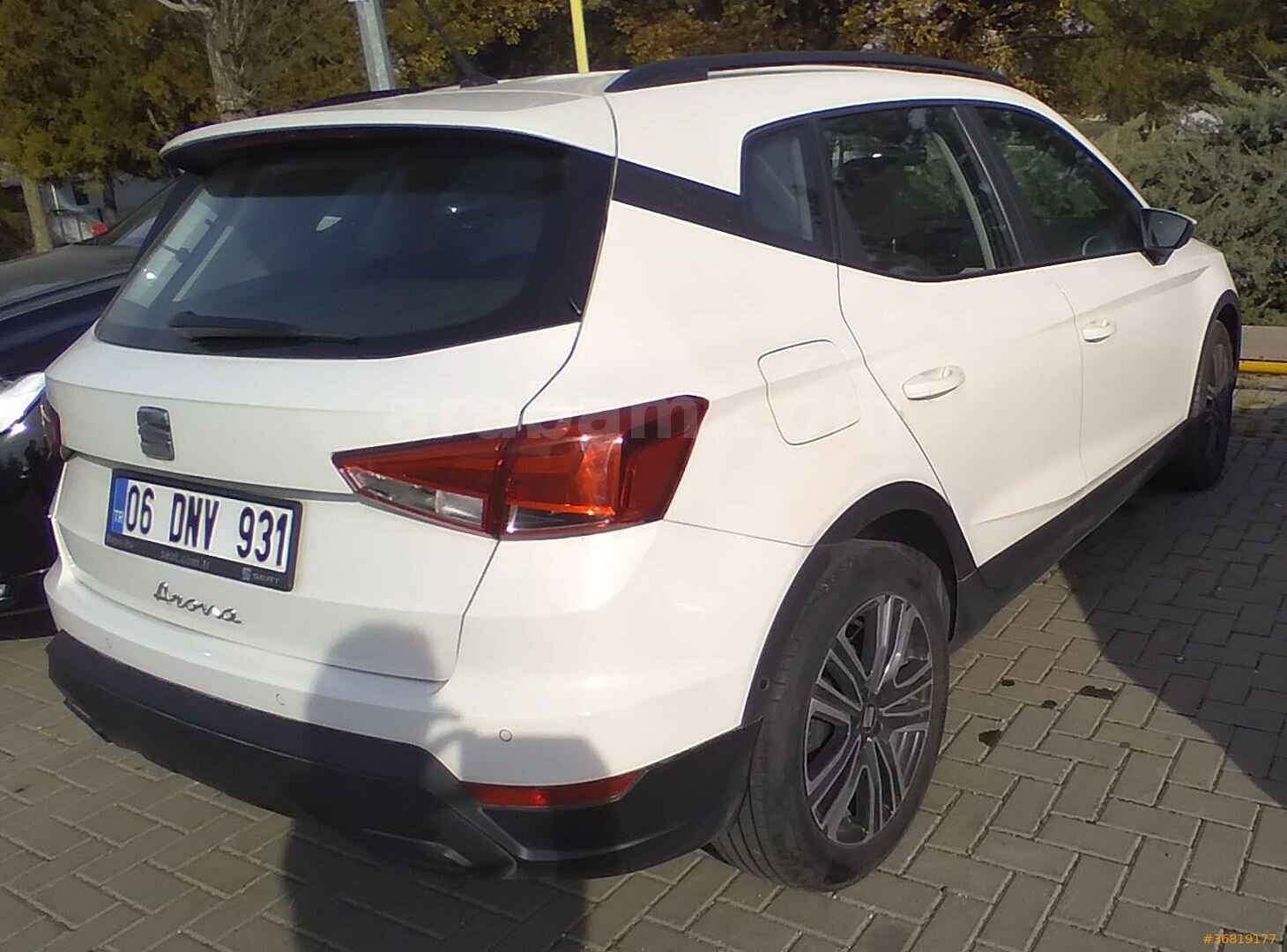 Sahibinden Seat Arona 1.0 TSI Style Plus 2023 Model 4