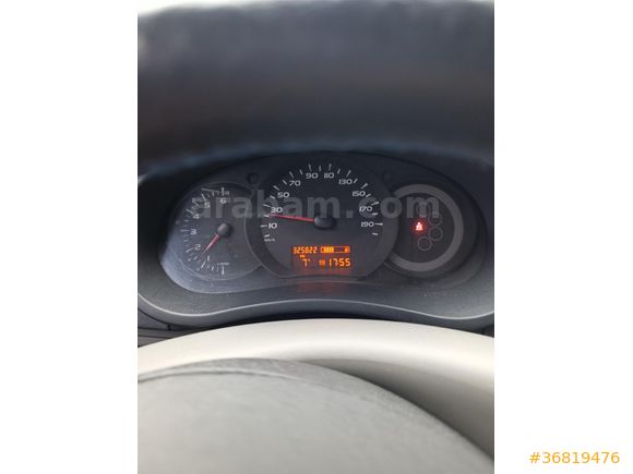 Sahibinden Renault Kangoo Multix 1.5 dCi Authentique 2010 Model  330.000 km Gri (Gümüş)