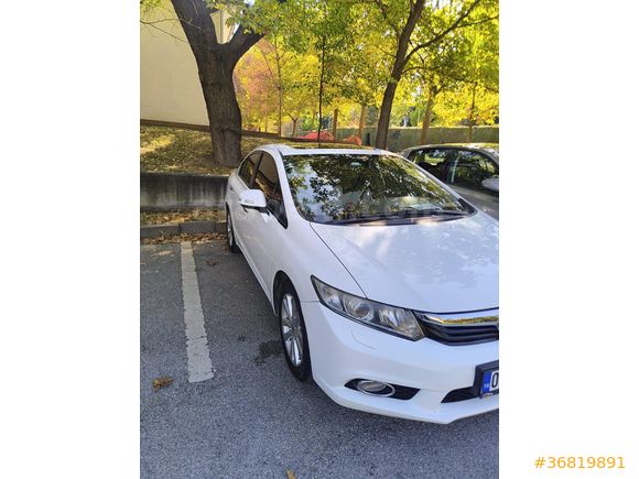 Sahibinden Honda Civic 1.6 i-VTEC ECO Elegance 2012 Model