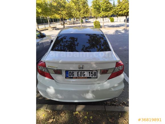 Sahibinden Honda Civic 1.6 i-VTEC ECO Elegance 2012 Model