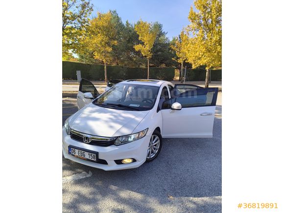 Sahibinden Honda Civic 1.6 i-VTEC ECO Elegance 2012 Model