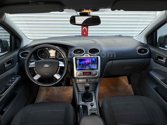 Sahibinden Ford Focus 1.6 Ti-VCT Titanium 2010 Model 
