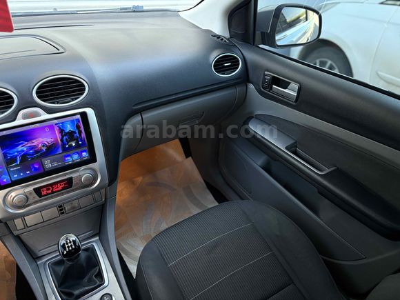 Sahibinden Ford Focus 1.6 Ti-VCT Titanium 2010 Model 