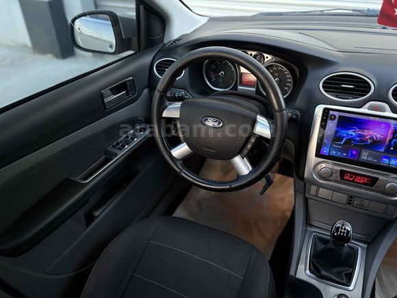 Sahibinden Ford Focus 1.6 Ti-VCT Titanium 2010 Model 