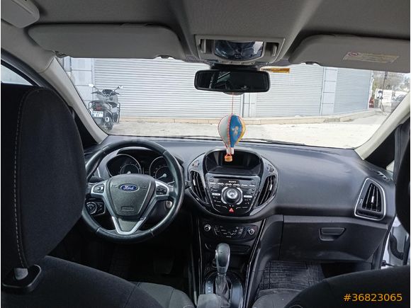 Sahibinden Ford B-Max 1.6 Titanium 2013 Model