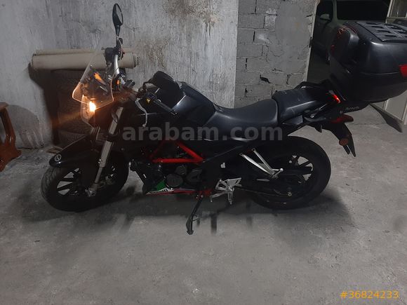 Benelli TNT 25 