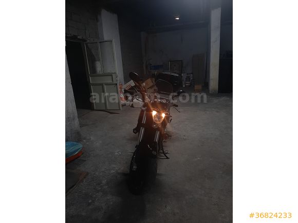 Benelli TNT 25 