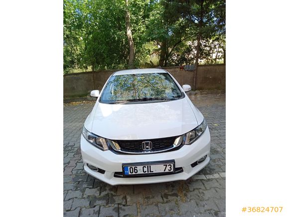 Sahibinden Honda Civic 1.6 i-VTEC Dream 2016 Model İstanbul 116.000 km Beyaz