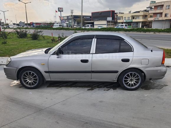 Sahibinden Hyundai Accent 1.3 Admire 2006 Model