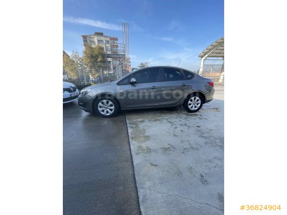 MEMURDAN 1.6 EDİTİON PLUS 66.000 KM
