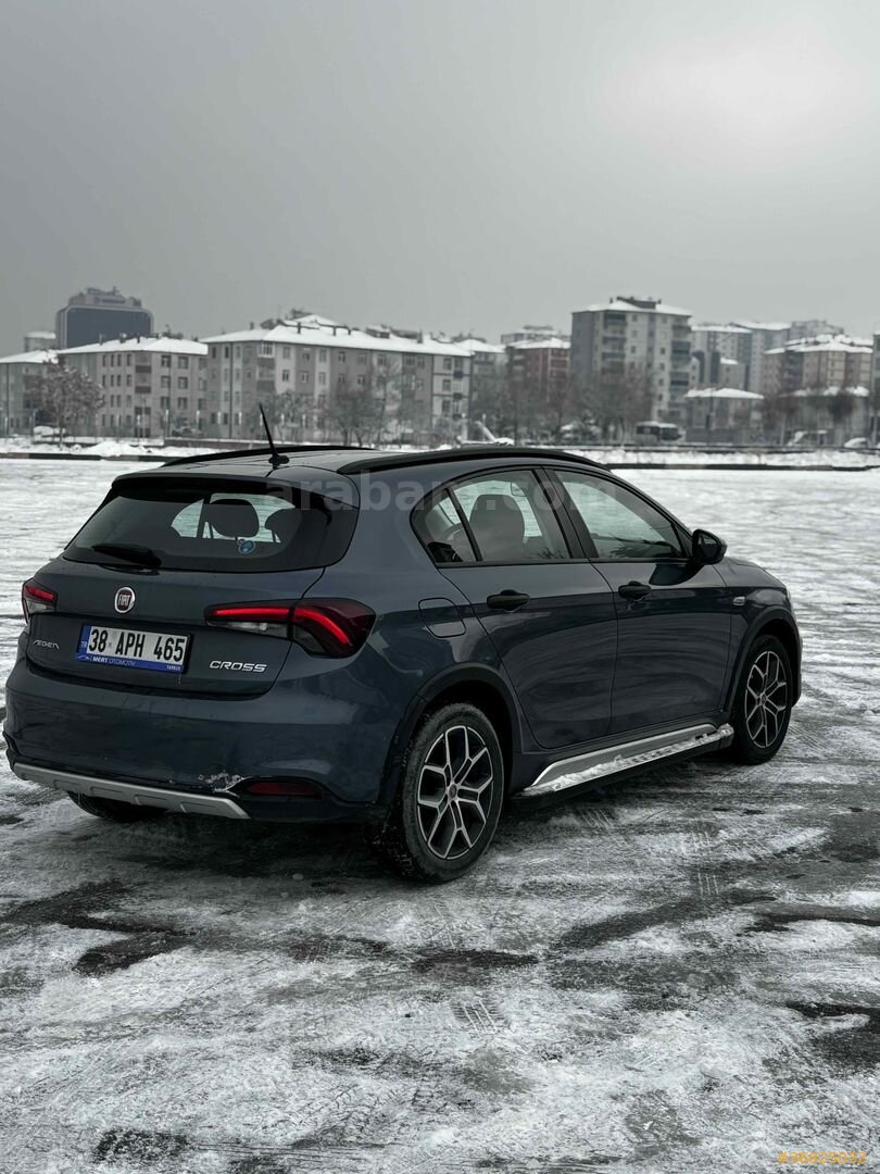 Sahibinden Fiat Egea Cross 1.4 Fire Urban 2023 Model 5