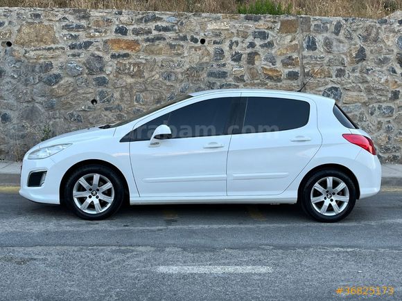 BOYASIZ DİZEL OTOMATİK 2013 PEUGEOT 308 DİGİTL KLİMA EN FULL PKT