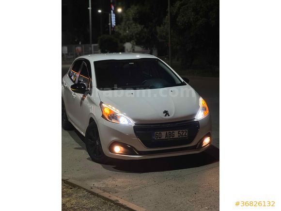 Sahibinden Peugeot 208 1.6 HDi Active 2015 Model  175.000 km Beyaz