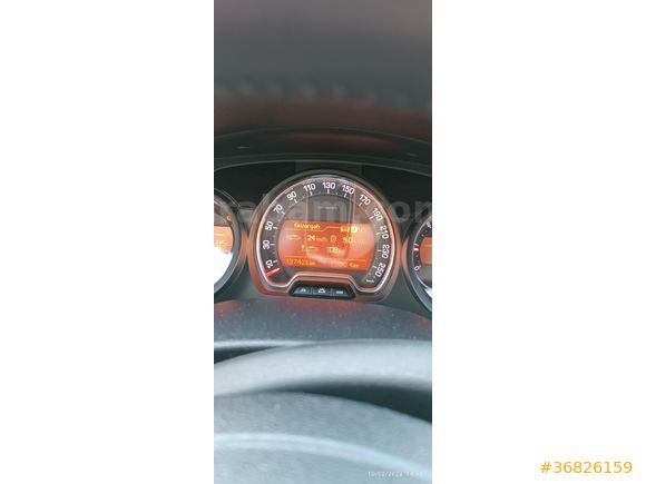 Sahibinden Citroen C5 1.6 e-HDi Confort 2012 Model İstanbul 160.000 km Beyaz