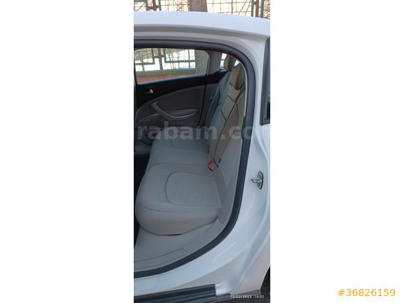 Sahibinden Citroen C5 1.6 e-HDi Confort 2012 Model İstanbul 160.000 km Beyaz