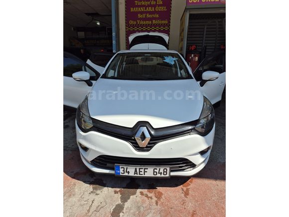 Sahibinden Renault Clio 1.5 dCi Joy 2017 clio joy 1.5  paket dizel 4 lastik, yeni
 Arabada herhangi bir masraf l