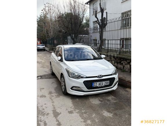 Sahibinden Hyundai i20 1.2 MPI Jump 2015 Model Bursa 159.800 km Beyaz