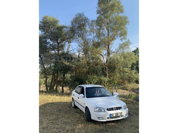 Sahibinden Hyundai Accent 1.5 1.5i GLS 2000 Model 