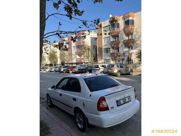 Sahibinden Hyundai Accent 1.5 1.5i GLS 2000 Model 