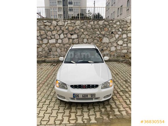 Sahibinden Hyundai Accent 1.5 1.5i GLS 2000 Model 