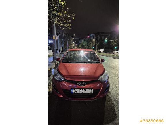 acilll Sahibinden Hyundai i20 1.4 CRDi Sense 2012 Model