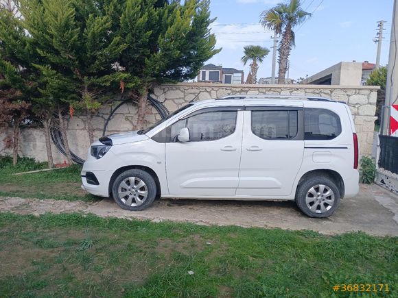 Sahibinden Opel Combo 1.5 CDTI Edition 2020 Model  132.000 km Beyaz