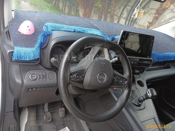 Sahibinden Opel Combo 1.5 CDTI Edition 2020 Model  132.000 km Beyaz